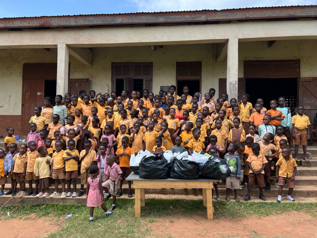 Providing decent meals to school children
